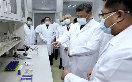 Хятад улс эмч нараа “Ковид-19-ийн эсрэг вакцинд хамруулж эхэлжээ