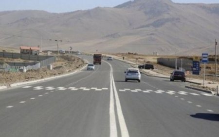 Орон нутгийн замд 120-164 км цагийн хурдтай давхисан жолооч нарын эрхийг хасжээ