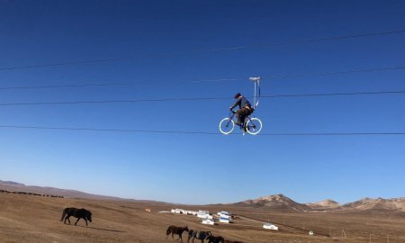 Saturn Extreme Mongolia: Дугуй замаасаа мултарсан ч ямар ч аюулгүй