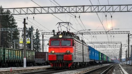 Эрээн хот дахь Хятад-Европын галт тэрэгний ачаа 10 сая тонныг давжээ