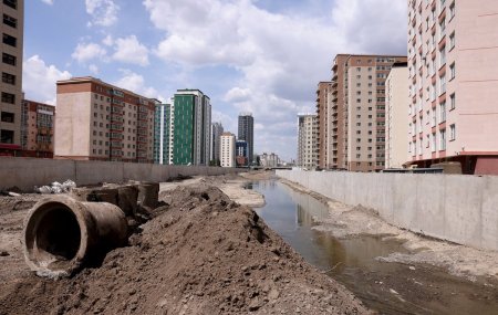 Сэлбэ голын үерийн хамгаалалтын далангийн ажил 80 гаруй хувьтай үргэлжилж байна