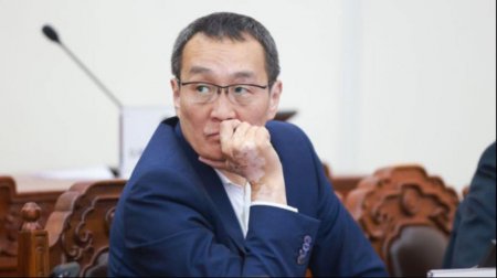 Х.Тэмүүжин: Ерөнхийлөгчийн бүрэн эрхийг сунгах эсвэл бөгсийг нь ухахгүй байх шатрын өрөг өрөгдөж байна