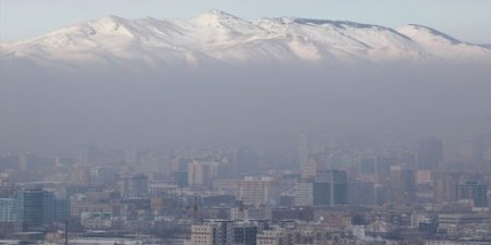 Хан-Уул, Баянгол дүүрэгт агаарын бохирдол их байна