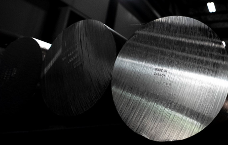 Хөнгөн цагааны үнэ өсжээ