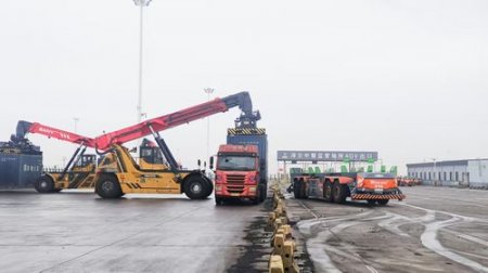Ухаалаг боомтын байгуулалтаараа үндэсний хэмжээнд алдартай Ганцмод боомт