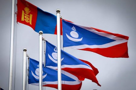 Орон нутаг болон дүүргээс сонгогдсон Ардчилсан намын дарга нар