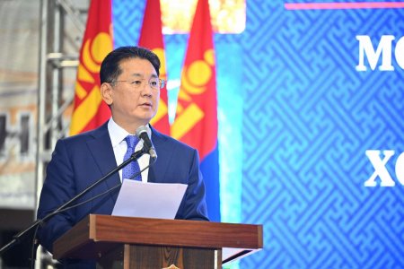 Ерөнхийлөгч У.Хүрэлсүх Хөвсгөл аймгийн иргэдтэй уулзав