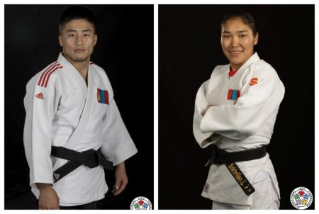 Э.Ариунболд, Л.Энхрийлэн нар мөнгөн медаль хүртлээ