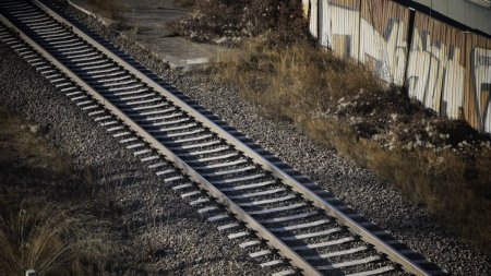 Багахангайгаас Хөшигийн хөндий хүртэлх төмөр замын барилга угсралтын ажил 90 хувьд хүрсэн гэв