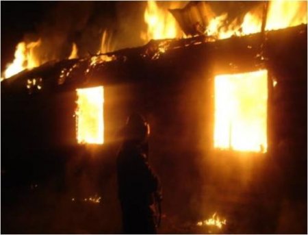 Байшин шатаж хүн амиа алдсан хэрэгт архи хамт уусан иргэнийг шалгаж байна