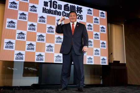 Их аварга Хакүхо сүмо бөхийг 2036 оны олимпын хөтөлбөрт багтаахыг зорьж байна