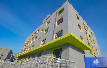 Баянхошуунд барьж буй 226 айлын орон сууцны барилга угсралтын явц 80 хувьтай байна