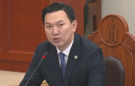 УИХ-ын даргаас Н.Учралын чөлөөлөгдөх хүсэлтийг чуулганы 101 гишүүнээс 81 нь дэмжлээ