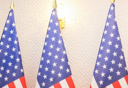 ЭСЯ: АНУ руу F болон M ангиллын визээр суралцахаар явж буй оюутнуудаас визийн бонд шаардахгүй