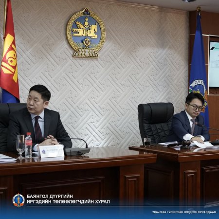 Баянгол дүүргийн ИТХ-ын 1-р ээлжит хуралдаан боллоо