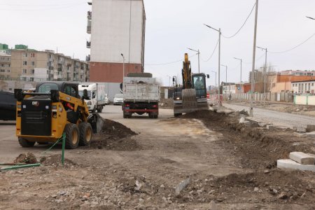 Сонгинохайрхан дүүргийн 5, 18 дугаар хороонд 450 метр борооны ус зайлуулах шугам суурилууллаа