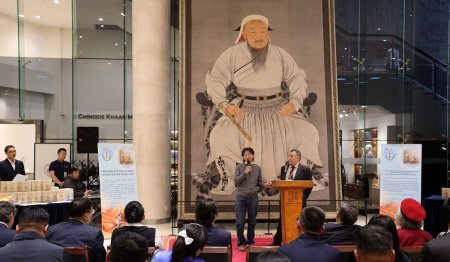 А.С.Гатапов: Чингис хаан гэж хүн байгаагүй бол дэлхийн түүх хаашаа чиглэх байсныг мэдэхгүй