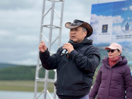Хөвсгөл нуур–Эгийн голын сав дагуух их цэвэрлэгээ эхэллээ